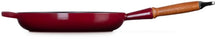 Le Creuset Frying pan Signature - Garnet - ø 28 cm / 2.6 liters - enameled non-stick coating