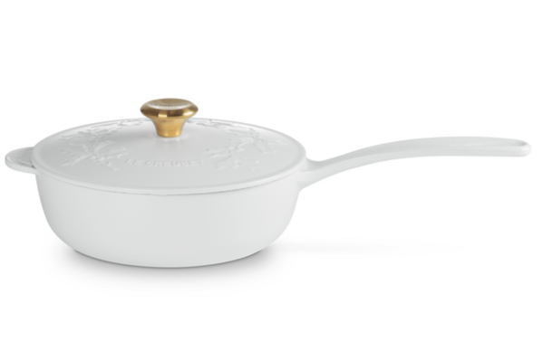 Le Creuset Saucepan Cast Iron - Gold Knob - Holly Christmas - White - ø 21 cm / 2 Liter