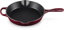 Le Creuset Skillet Signature - Garnet - ø 26 cm - enameled non-stick coating