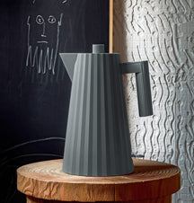 Alessi Kettle Plissé - dry-boil protection - Gray - Michele de Lucchi - 1.7 liters - MDL06 G