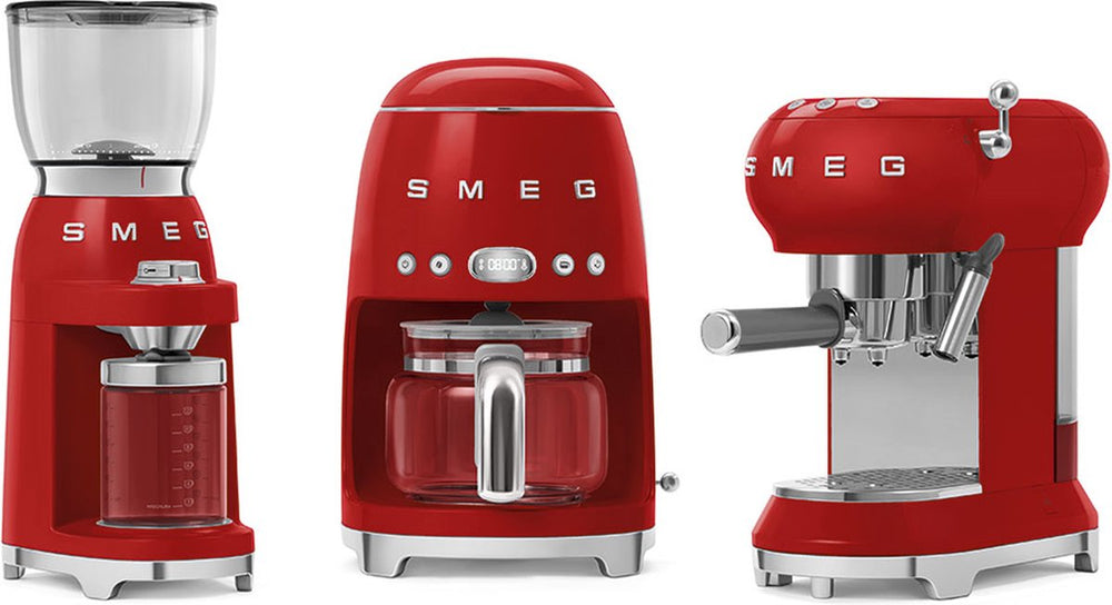 SMEG Coffee maker - 1050 W - red - 1.4 liters - DCF02RDEU