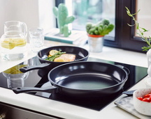 BEKA Frying Pan Energy R with ceramic non-stick coating and cold handle ø 32 cm - suitable for all heat sources
