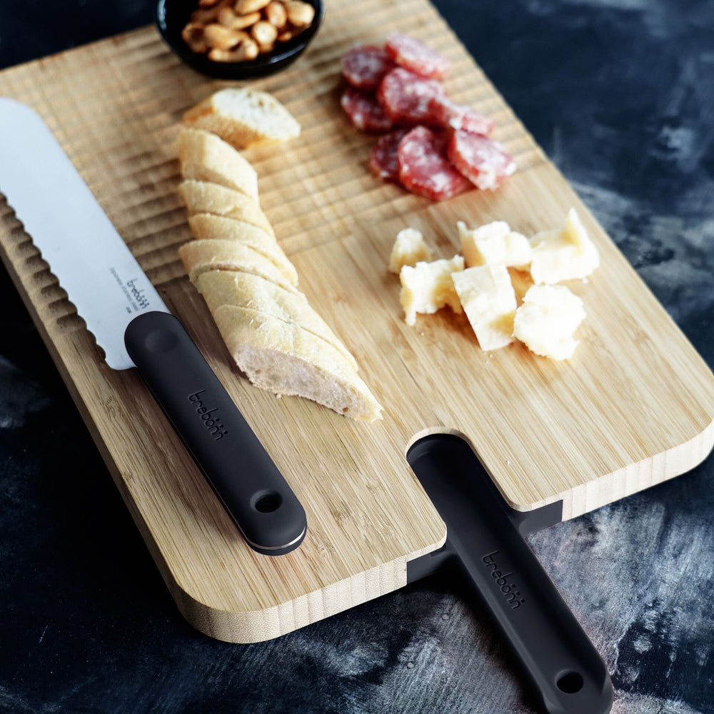 Trebonn Cutting board  Artú with Bread Knife - Black