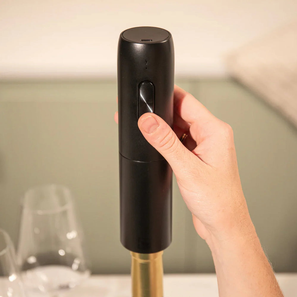 Vacu Vin Electric Wine Opener + Foil Cutter - Black