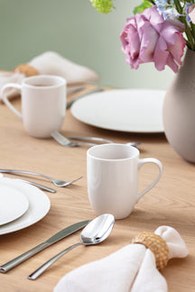 Villeroy & Boch Dinnerware Set For Me 16-piece / 4 persons - 4 mugs, 4 dinner plates, 4 breakfast plates and 4 French bowls