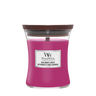 WoodWick Scented Candle Medium Wild Berry & Beets - 11 cm / ø 10 cm - Scented Candle in Glass - Wooden Wick