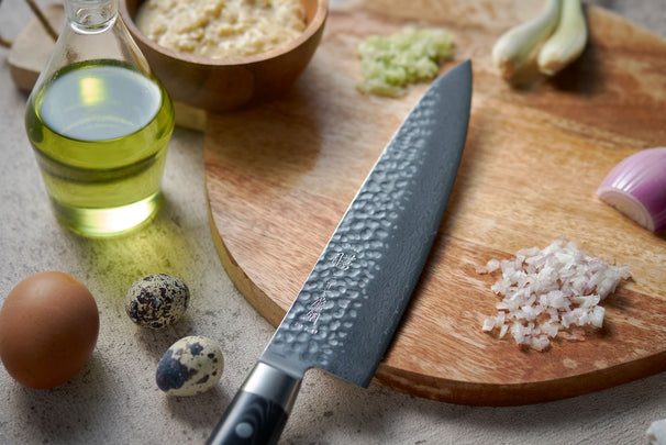 Yaxell Zen Chef's Knife 24 cm - 37-ply stainless damascus steel - canvas Micarta handle