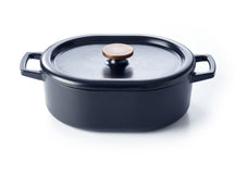 Alva Casserole - Dutch Oven - Oval - Nori - 31 x 21 cm - Enameled non-stick coating + Free Leather Handles