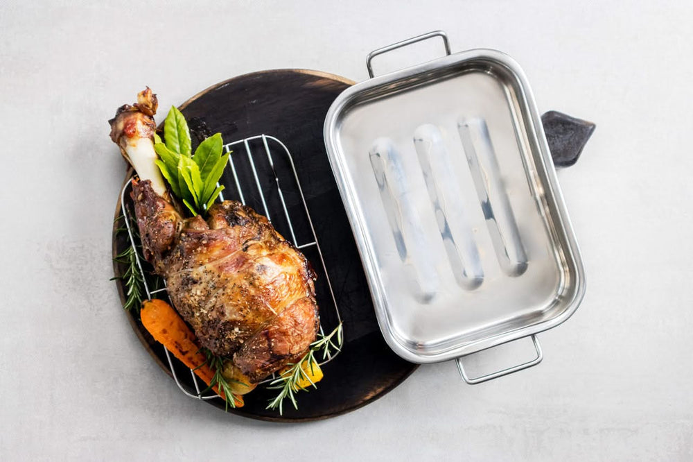 KitchenCraft Roasting pan with grid - 27 x 20 cm