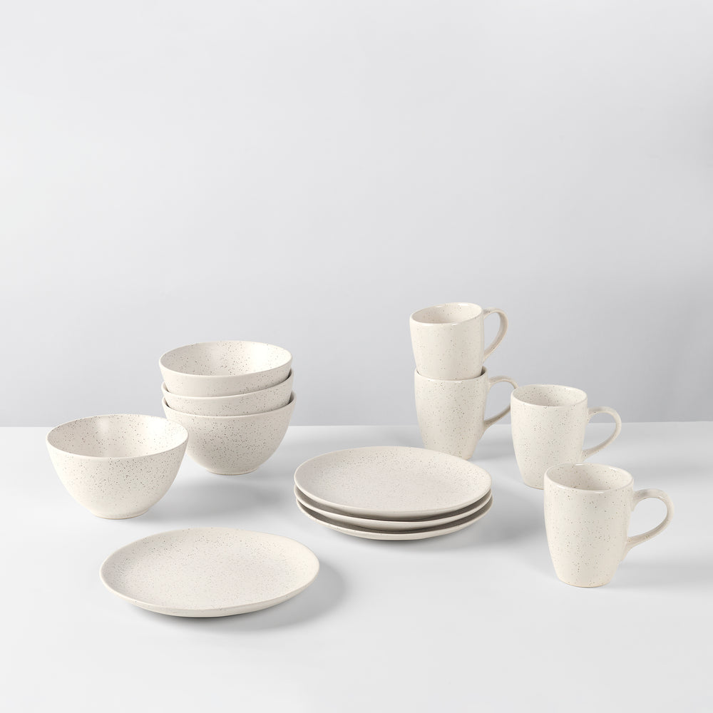 Broste Copenhagen Breakfast Set Nordic Vanilla 12-piece / 4 persons - 4 breakfast plates, 4 bowls and 4 cups