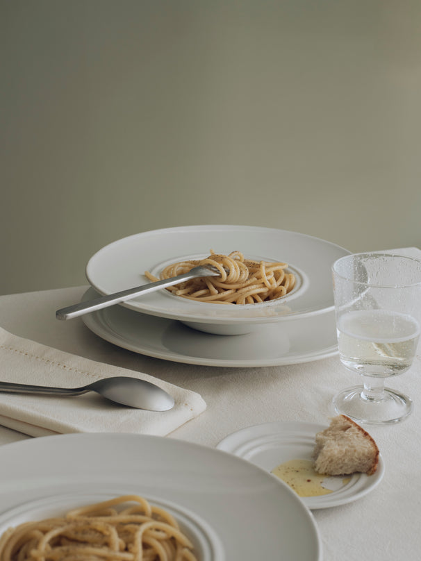 Broste Copenhagen Dinnerware Set Stevns 6-piece / 2 persons - 2 dinner plates, 2 pasta plates and 2 side plates