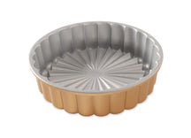 Nordic Ware bake form Charlotte Gold ø 22 cm / 1.4 liters