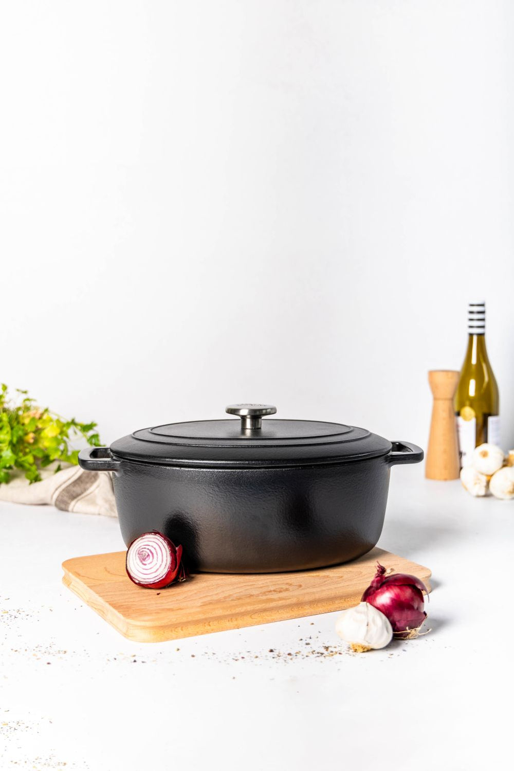 Cosy & Trendy Casserole Fontestic Cast Iron Black Oval - 31 x 24 cm -. Enamelled