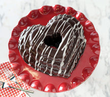 Nordic Ware Turban / bake form - Tiered Heart Bundt - cast aluminum - 27 x 25 cm / 2.8 liter