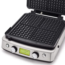 GreenPan Waffle iron - Black - includes 2 sets of waffle plates - ceramic non-baking coating