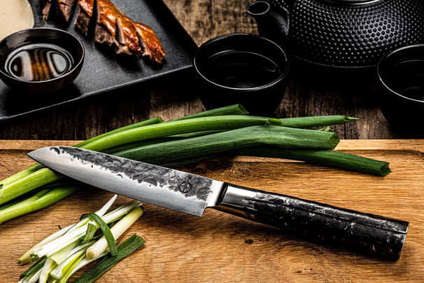 Forged Santoku knife Intense 14 cm