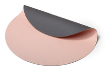 Jay Hill Placemat - Vegan leather - Grey / Pink - double sided - ø 38 cm