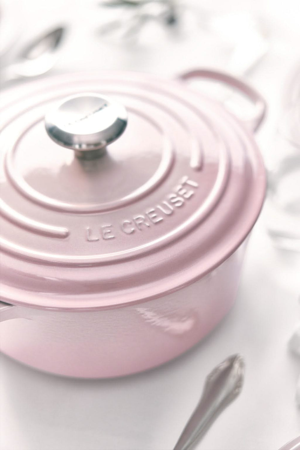 Le Creuset Casserole Signature - Shell Pink - ø 20 cm / 2.4 liter