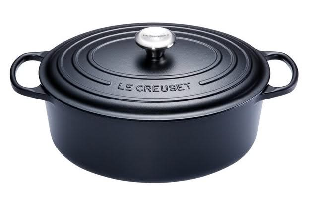 Le Creuset Casserole Signature - Oval - Matte Black - ø 31 cm / 6.3 liters