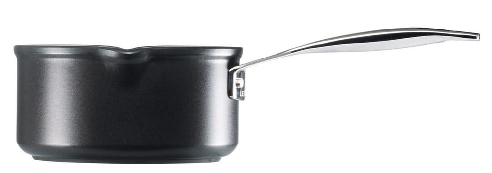 Le Creuset sauce pan - 2 pouring spouts - Les Forgées TNS - ø 16 cm / 1.6 liters - standard non-stick coating