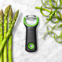 OXO Good Grips Asparagus peeler Prep