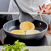 Demeyere Frying pan Alu Pro 5 - Ceraforce - ø 26 cm -. Ceramic non-stick coating