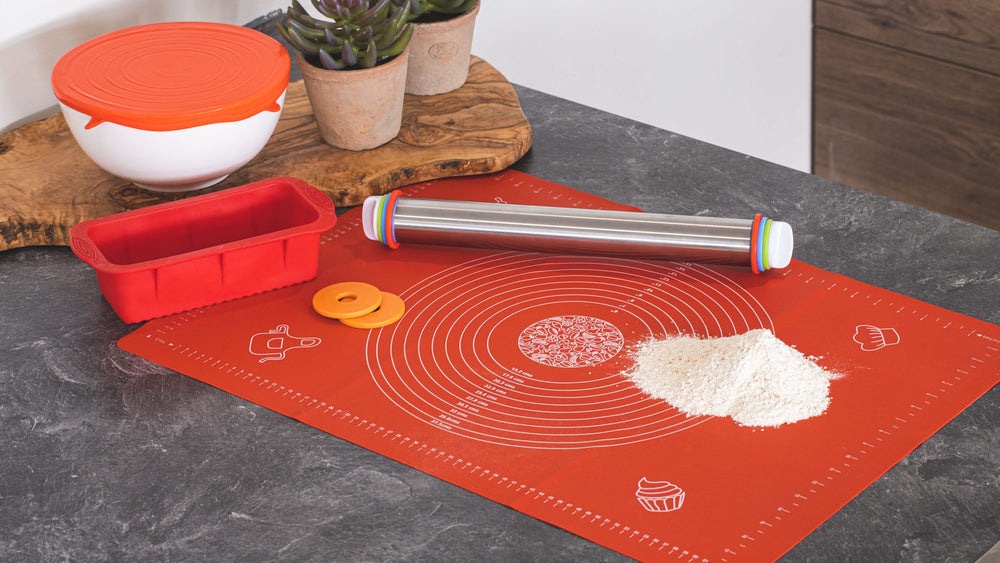 Sareva Baking mat - Silicone - Red - 70 x 50 cm - Also suitable as an oven mat