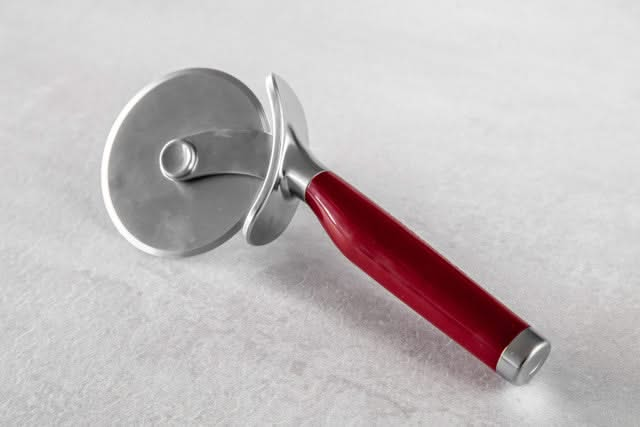 KitchenAid Pizza cutter Core - Imperial Red